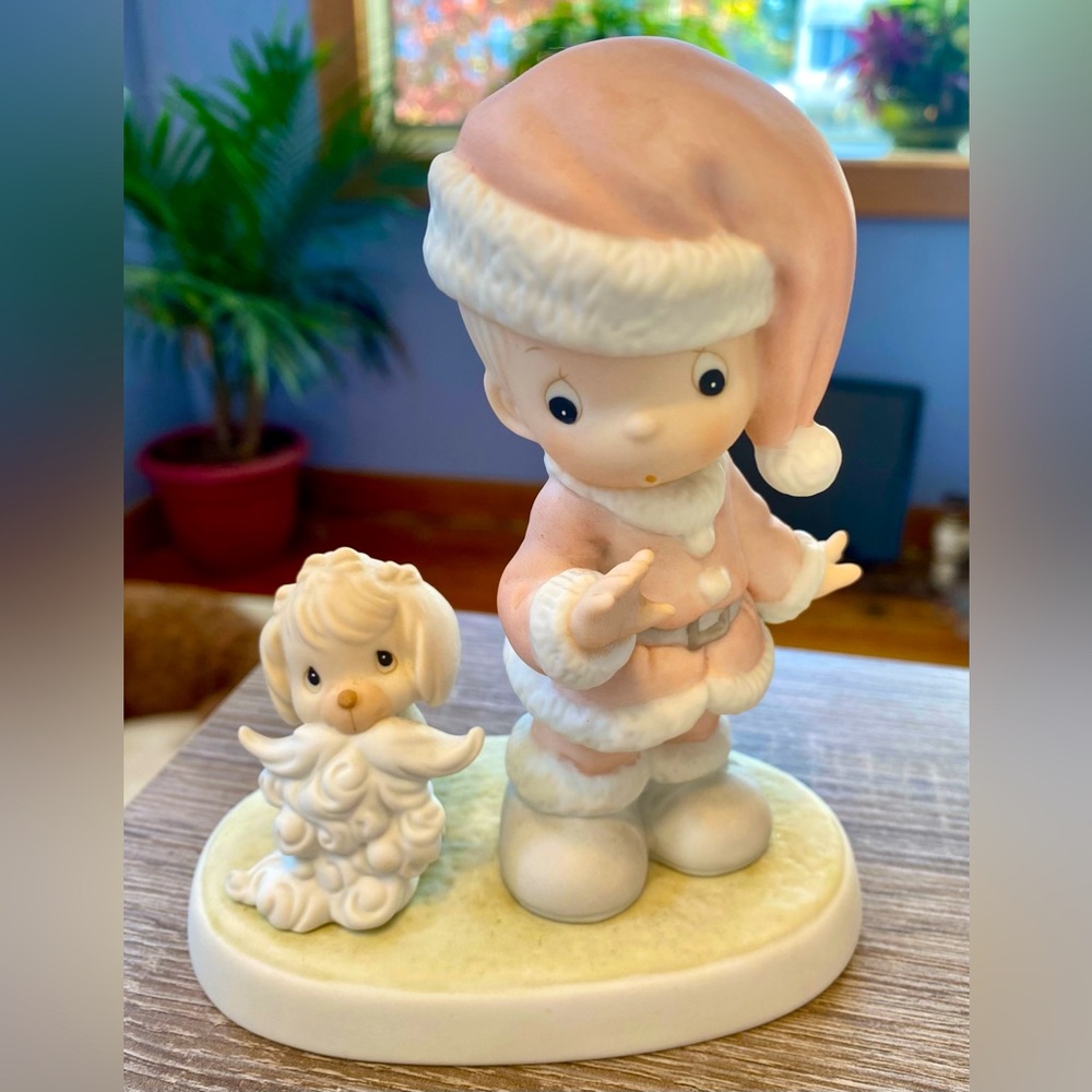 Precious Moments Figurine